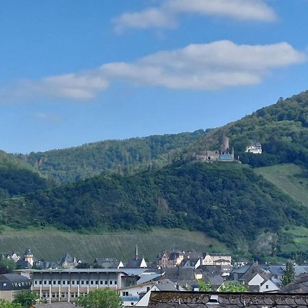 Dachgeschosswohnung Mit Burgblick In Kues Bernkastel-Kues Esterno foto