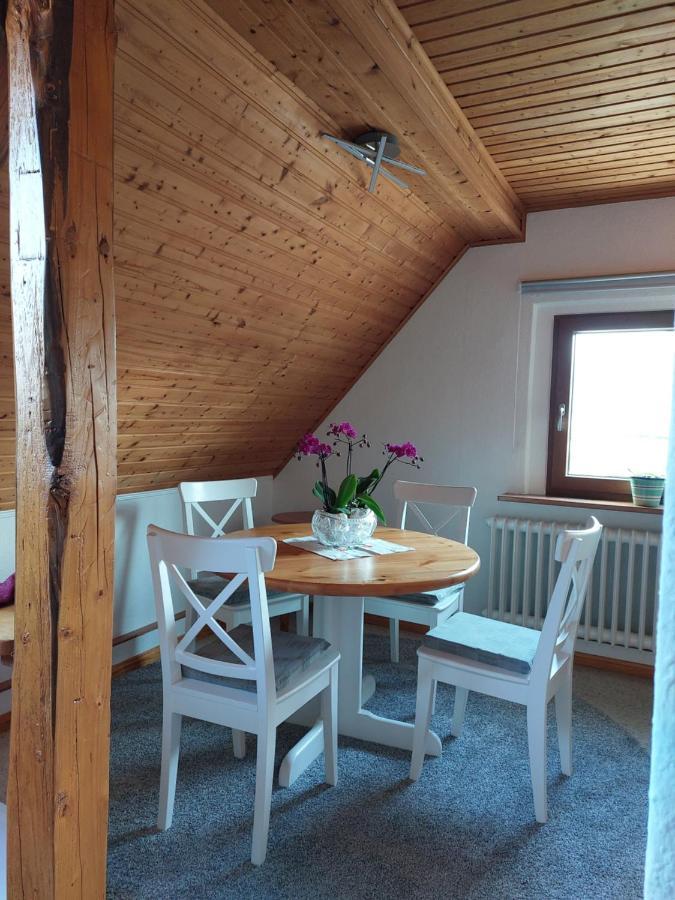 Dachgeschosswohnung Mit Burgblick In Kues Bernkastel-Kues Esterno foto