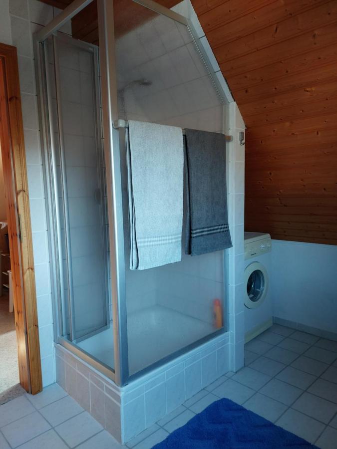 Dachgeschosswohnung Mit Burgblick In Kues Bernkastel-Kues Esterno foto